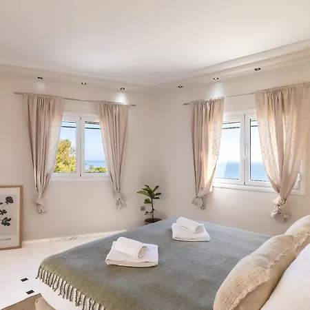 Villa Orizon Seaview With Private Pool